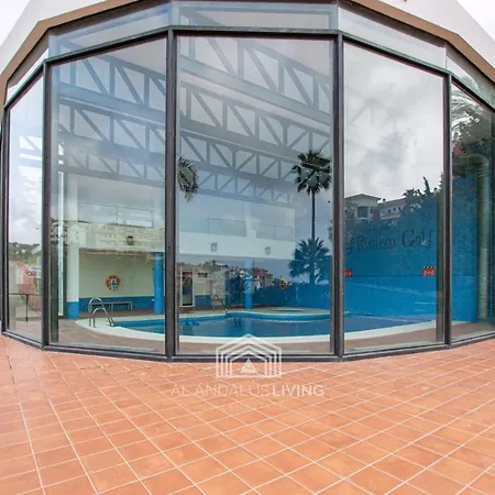 Frontline Golf In Riviera Del Sol With Interior And Exterior Pools And Tennis Court! Malaga